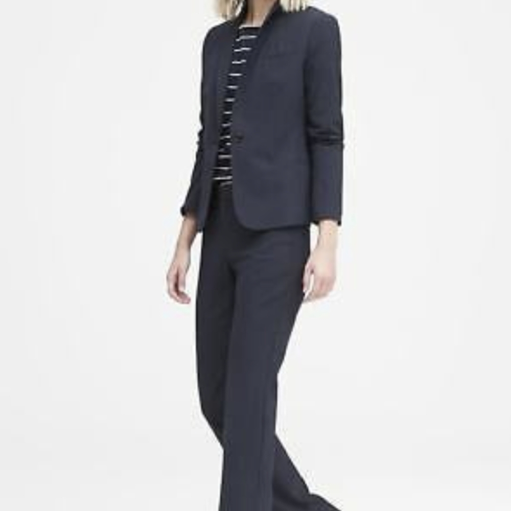 Banana Republic Petite Classic-Fit Washable Italian Wool-Blend Blazer Navy